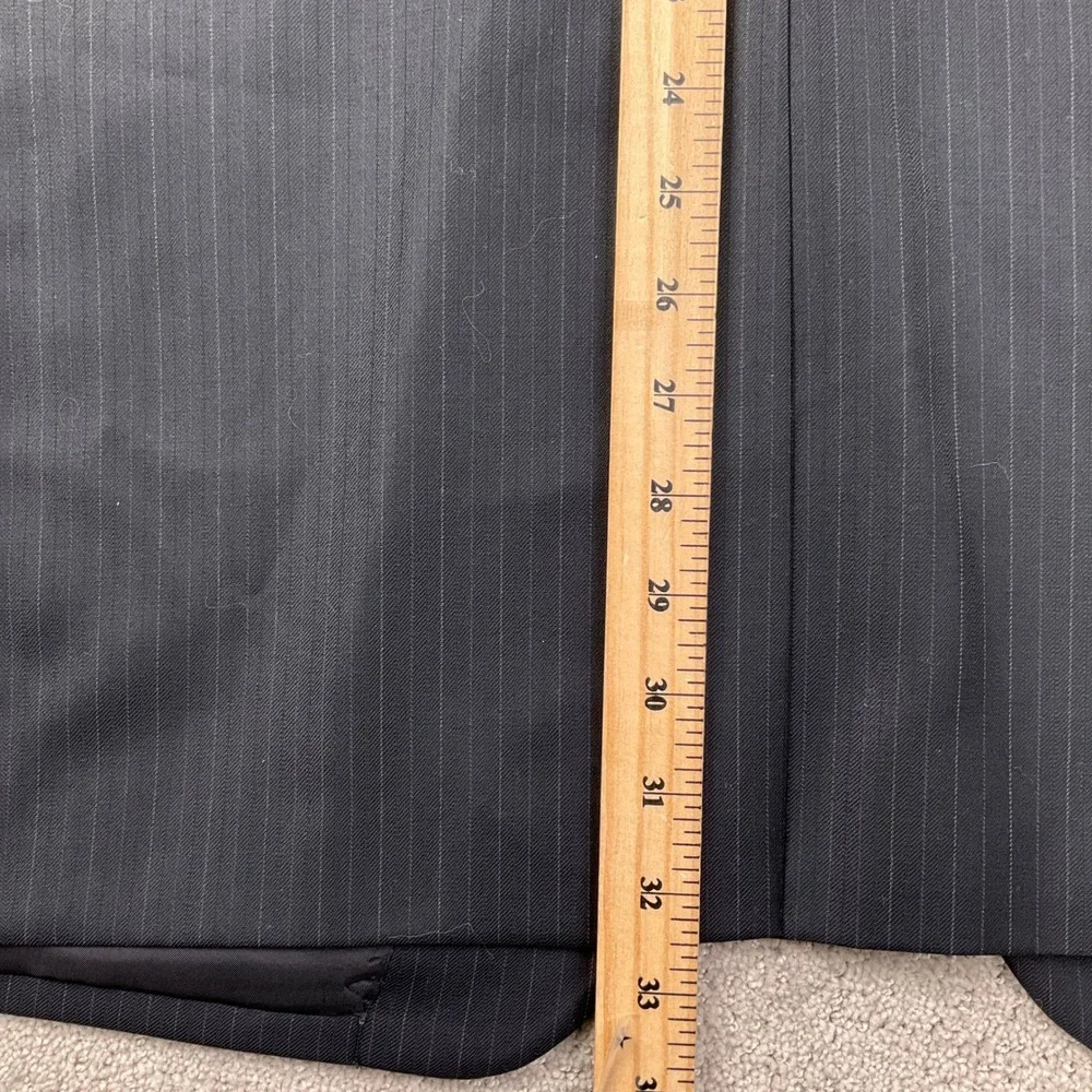 JOS A BANK Signature Suit Mens 46L 40W 29L  Black Purple Pinstripe 2 Button Wool